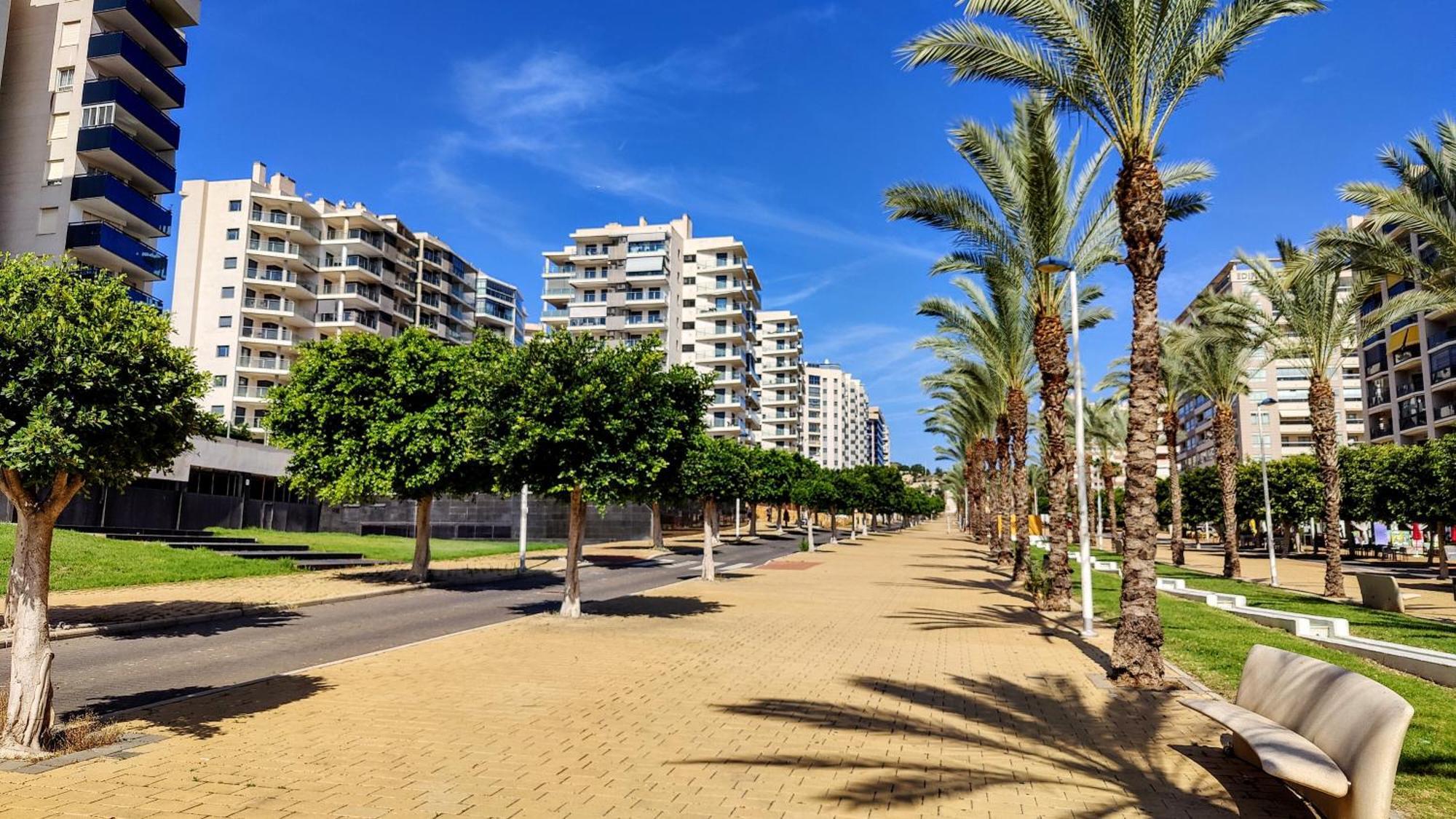 Cala Alta Relax Apartment Benidorm Bagian luar foto