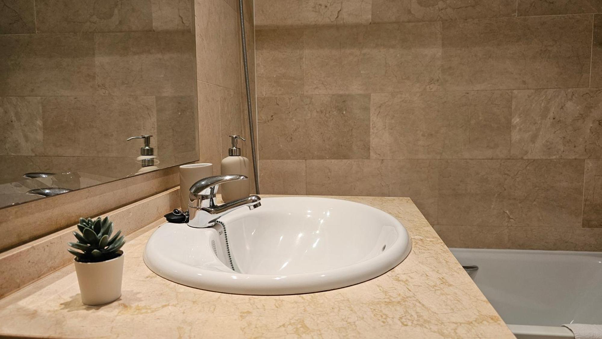 Cala Alta Relax Apartment Benidorm Bagian luar foto